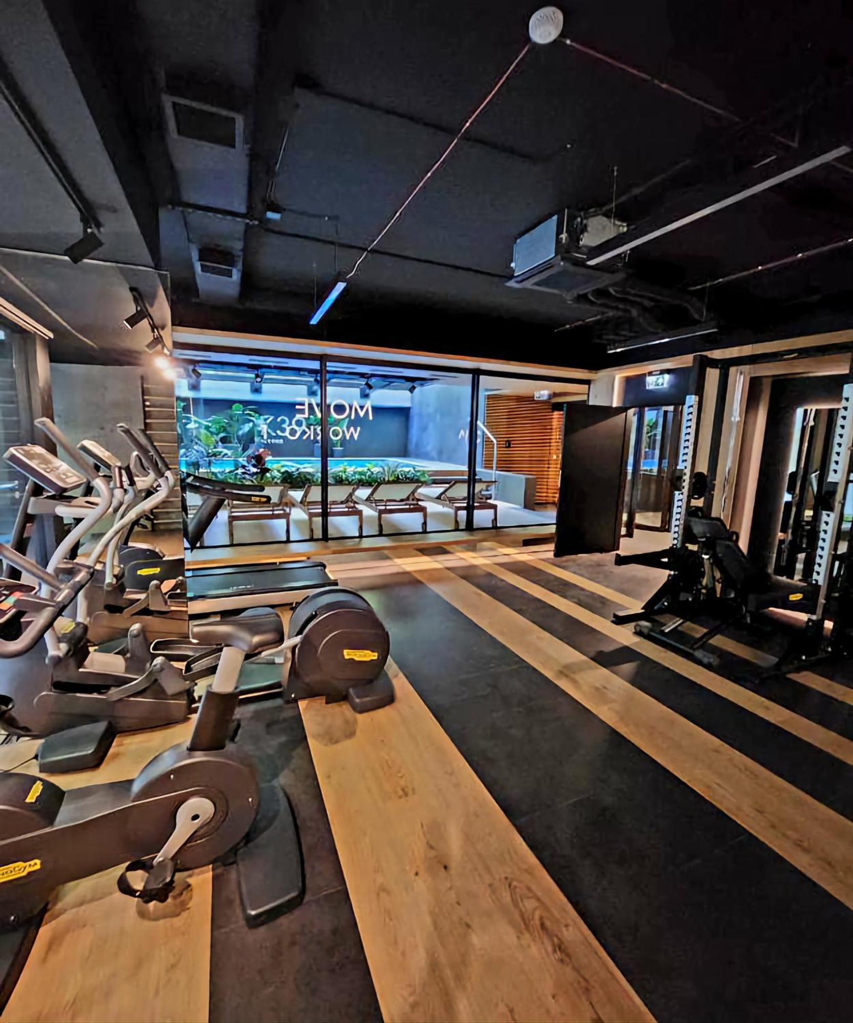 Castle Loft Apartment,Spa, Gym ,Sauna & Swimming Pool Free Parking Krakow Bagian luar foto
